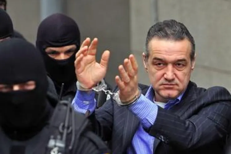 Becali a făcut SHOW în fața judecătorilor. S-a comparat cu Sfântul Gheorghe