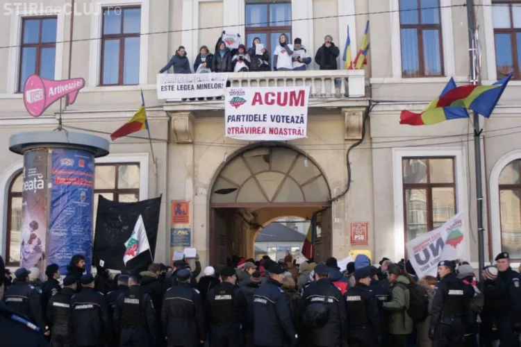 PSD Cluj susține că protestul ecologiștilor Roșia Montană de la Cluj este politizat