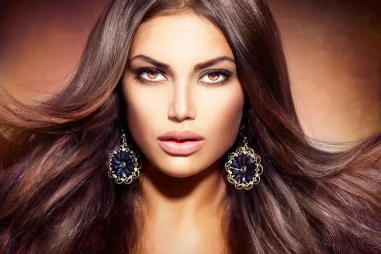 Trucuri UIMITOARE care te fac să pari mai tânără