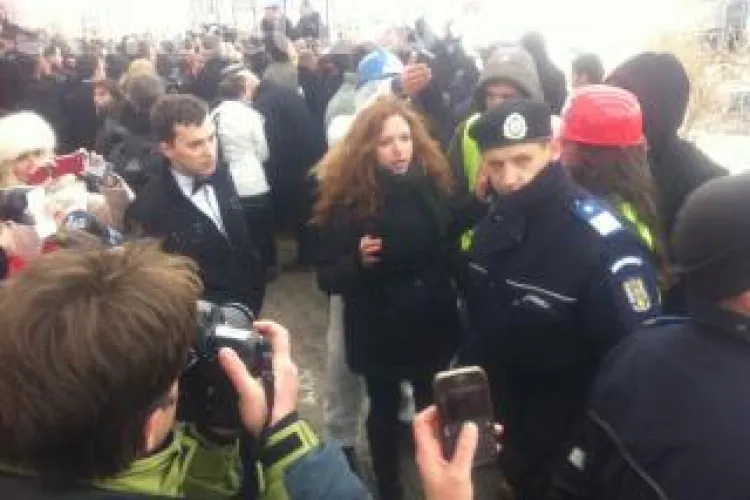 APPC se delimitează de acțiunile activiştilor care pozează în jurnalişti