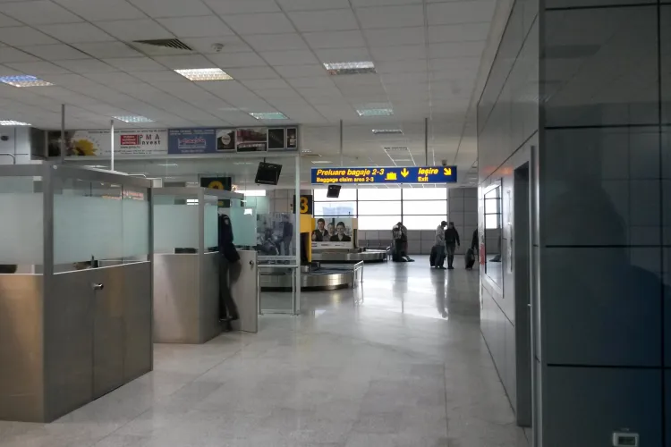 Medicamentele și mâncarea pot fi transportate de pasageri în avion! Modificările vizează și Aeroportul Cluj