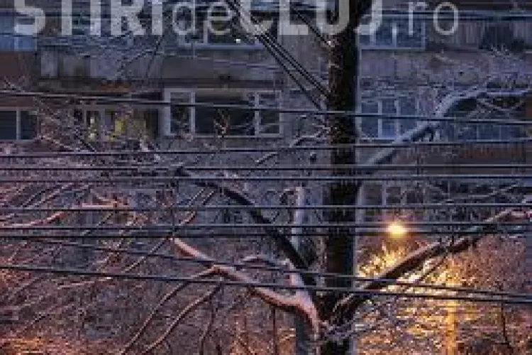 Comuna Feleacu a rămas fără curent! Locuitorii susțin că Electrica își bate joc de ei, la pachet cu OPC Cluj