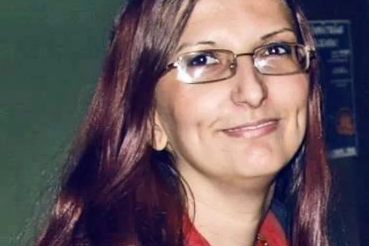 O fostă jurnalistă din Cluj suferă de o boală extrem de rară și ne cere ajutorul: ”Sper să mai trăiesc 1 - 2 ani”