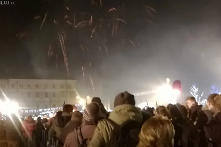 Clujenii au cântat "La mulţi ani!" cu Aurel Tămaş de Revelion VIDEO