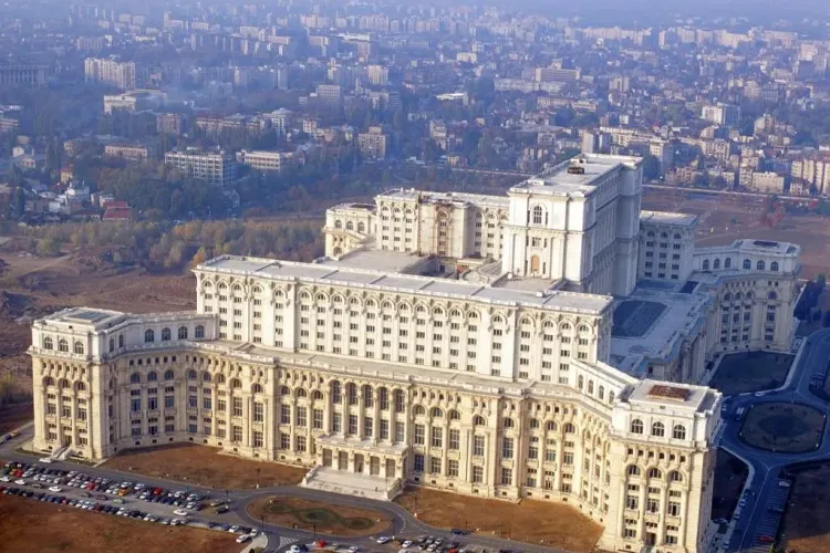 Palatul Parlamentului, în topul celor mai ciudate clădiri din lume