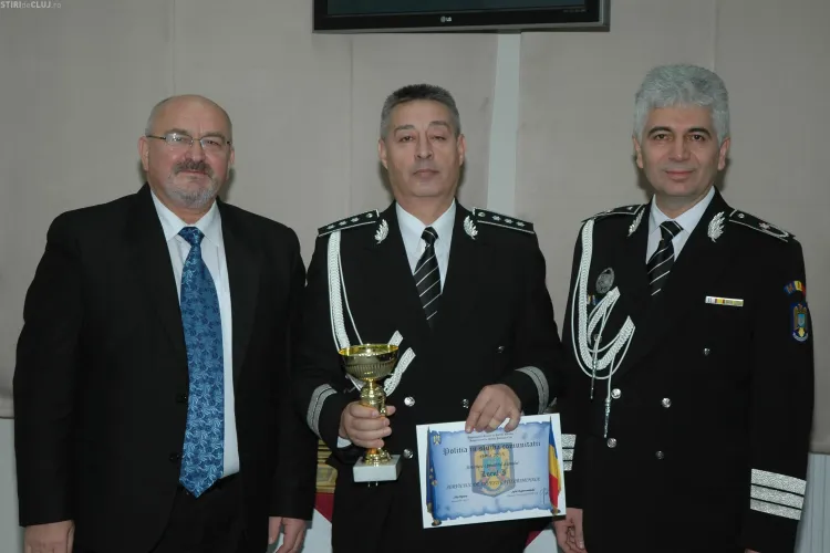 Cine este poliţistul anului 2013, la Cluj - FOTO