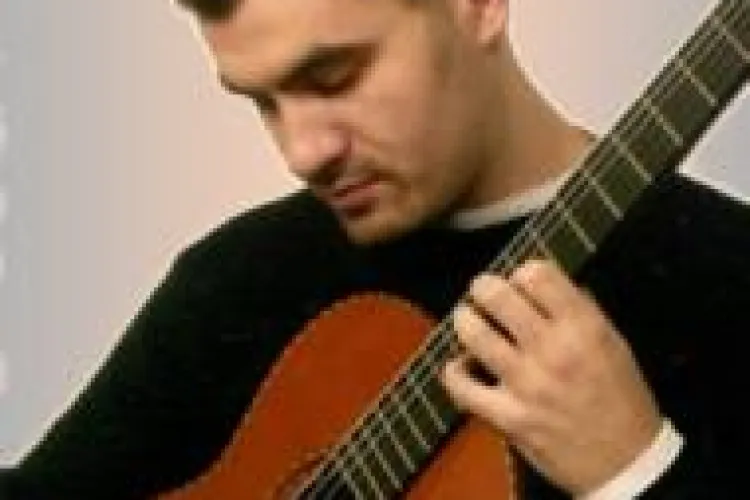 Festivalul International de Chitara "Transilvania" se incheie sambata seara cu un concert la Biserica Evanghelica