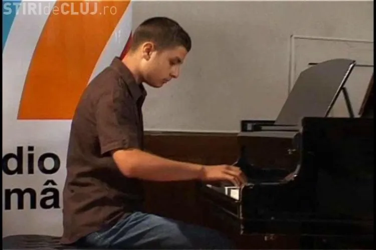 VIDEO: O banca ofera burse pentru copiii saraci, dar talentati la muzica! 13 micuti au participat astazi la preselectia de la Cluj! 