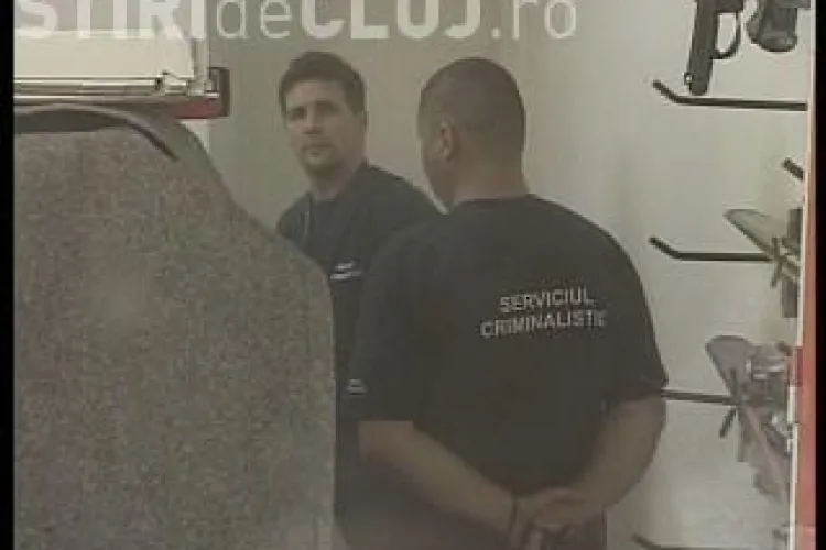 VIDEO: Alarma falsa! Osul gasit in beciul de la Palatul Copiilor apartine unui mamifer! Sapaturile au fost reluate!