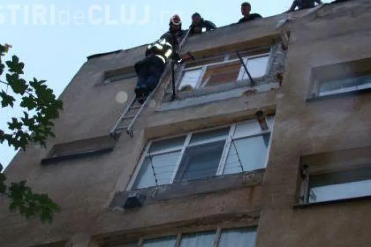 Cinci batrani din Cluj, lesinati de caldura in propriile case, au fost salvati de pompieri