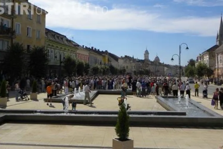 Centrul municipiului Turda a fost inaugurat astazi, o data cu startul Zilelor orasului. Vezi programul concertelor AICI! 