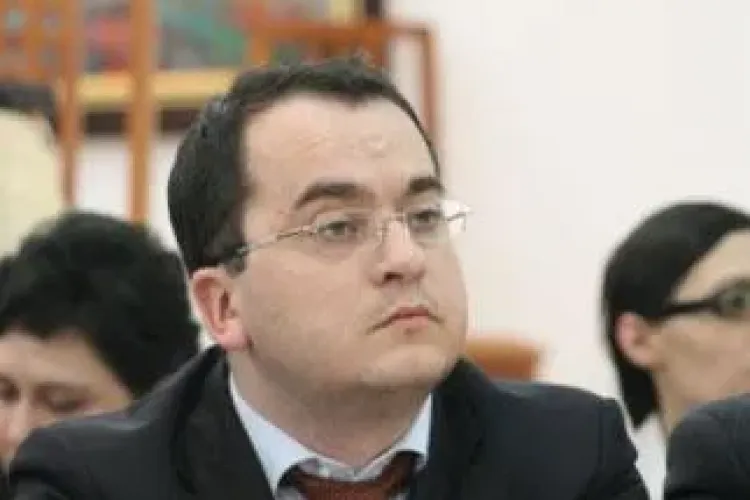 Emil Sabo, clujeanul care a demisionat din functia de director al CFR SA, mana dreapta a lui Vasile Blaga si fost student de-al lui Boc