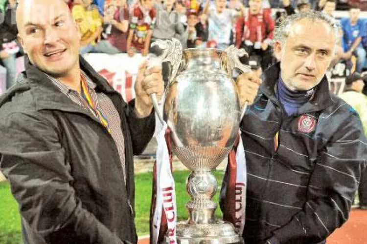 Mandorlini ramane la CFR Cluj. "Jucatorii au tacut ca porcul in cucuruz", sustine Paszkany