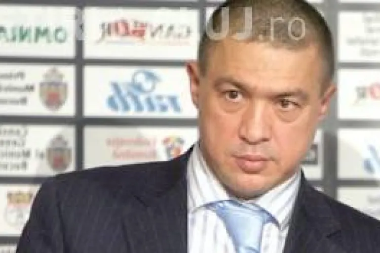 Fostul președinte al Federației Române de Box, Rudel Obreja, urmărit de DNA