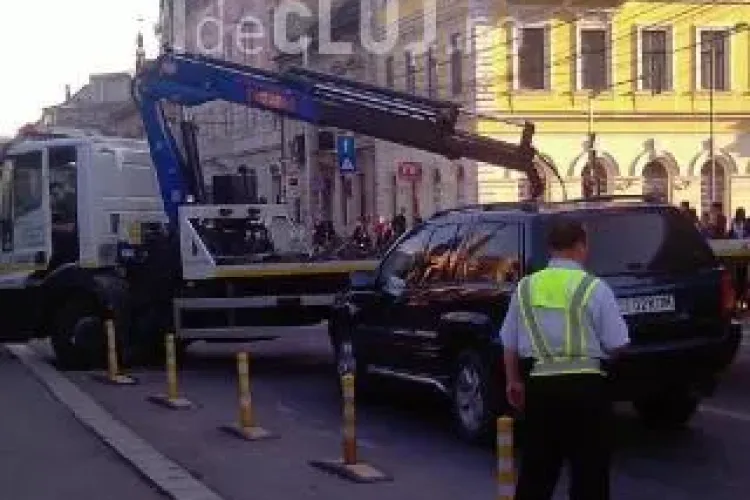 Poliția locală îi RUPE cu amenzi pe șoferii care parchează neregulamentar