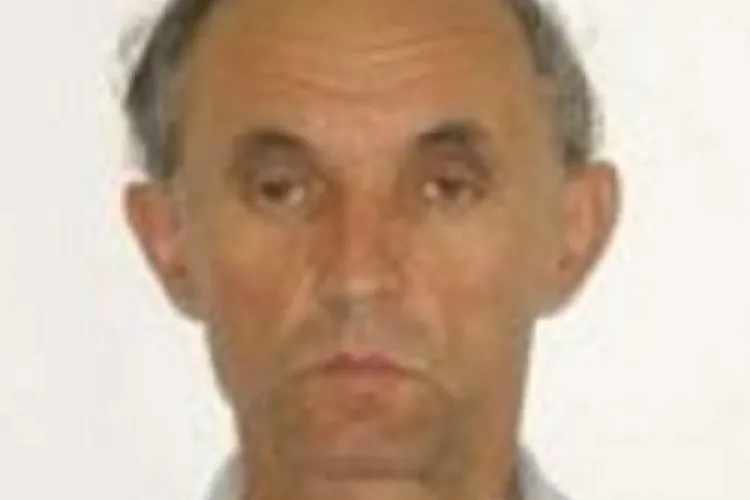 Profesorul Marius Popa, de la Colegiul Emil Racoviță, e CĂUTAT de Poliție. L-ai VĂZUT? - FOTO