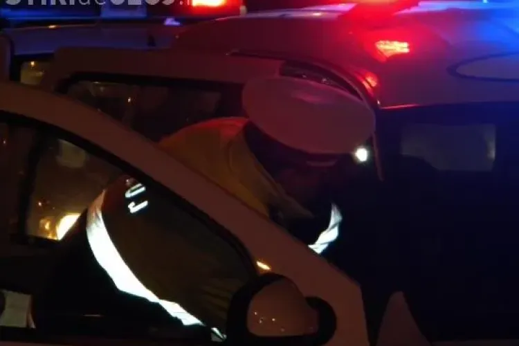 Un șofer beat a lovit, în Piața Unirii, un pieton băut și el. Șoferul a fugit 
