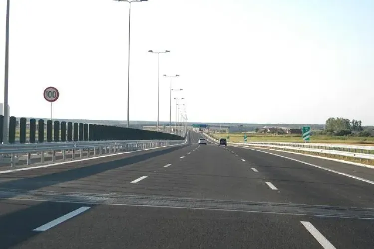 Senatorii propun ca limita de viteză în localităţi să fie de 60 km/h