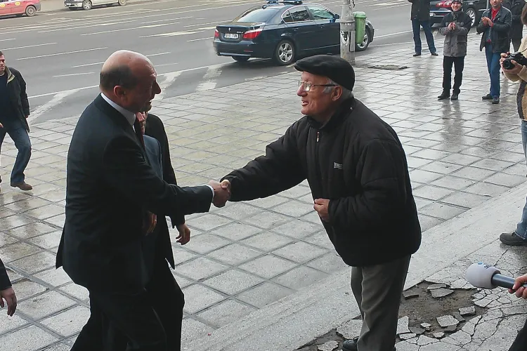 Băsescu s-a dus la Ciurila pentru a se întâlni cu primarii