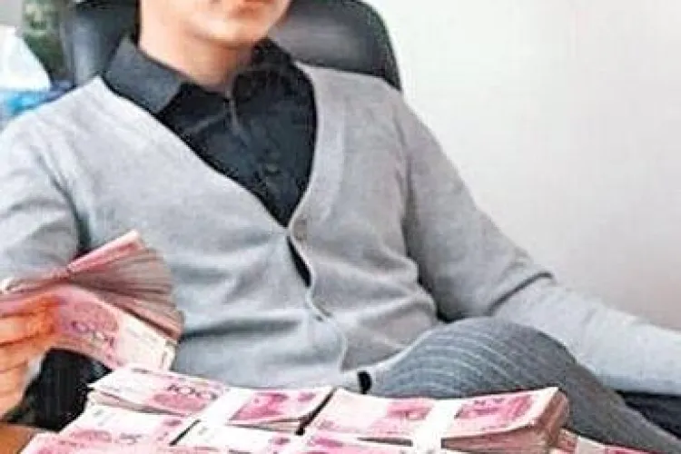 Un tânăr din China oferă peste 170.000 de dolari unei fete pentru a ieși la o întâlnire