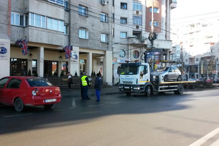 Se face ”curat” și în stația de autobuz din Cipariu! Șoferii care se cred mai șmecheri, PENALIZAȚI - FOTO