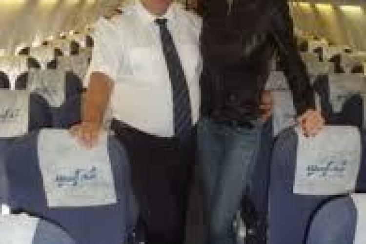 O stewardeză care a lucrat cu Adrian Iovan îl face PRAF: ”Pentru Iovan nici picată cu ceară nu îmi pare rau!”