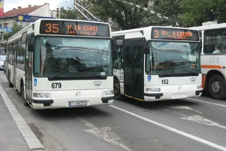 Elevii chiulangii nu primesc abonamente gratuite pe RATUC