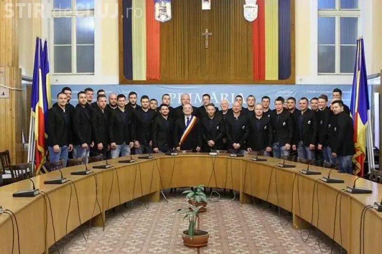 Emil Boc a fost vizitat de echipa națională de rugby FOTO