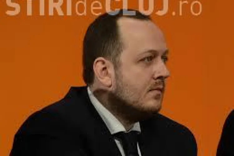 Adrian Papahagi, fondator PMP, și-a anunțat retragerea din politică