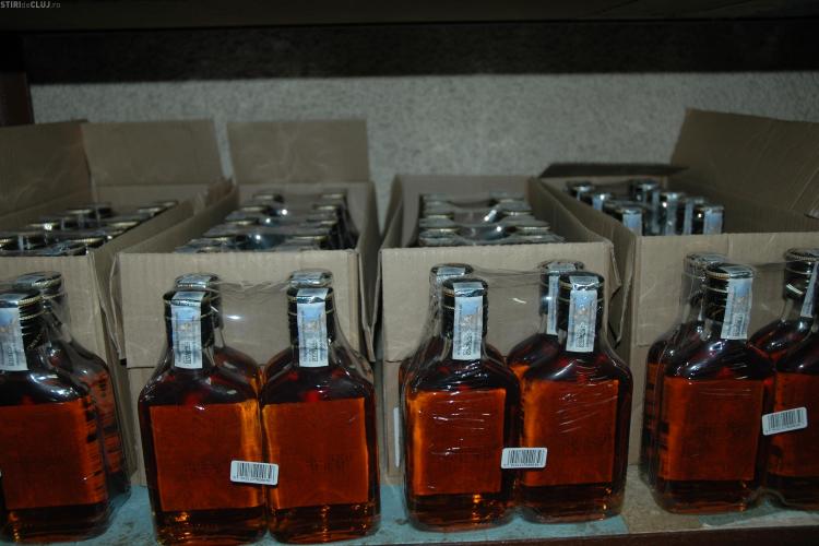Polițiștii au confiscat peste 270 de sticle de alcool fără acte FOTO
