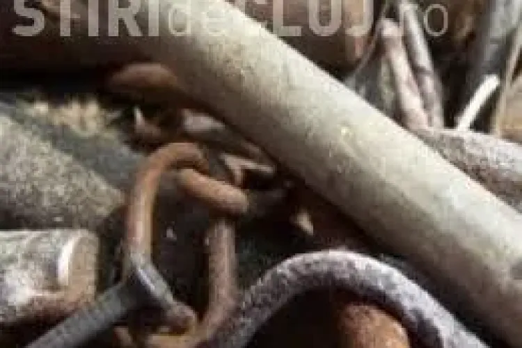 Clujeni prinși în flagrat la furat de fier în mijlocul zilei