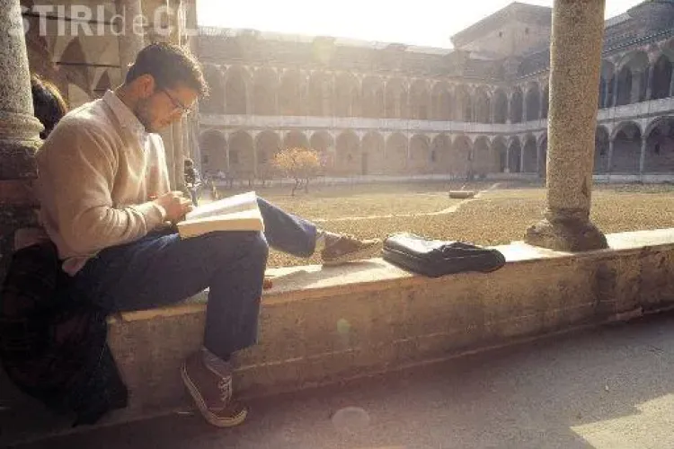 OFERTE de studiu în străinătate la Cluj! Cât sunt TAXELE și cum se pot obține BURSE la universități