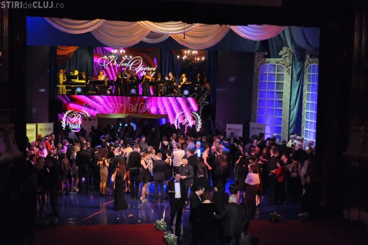 Balul Operei Cluj, premii pentru salvatorii din Apuseni, FĂRĂ ei: V-a fost teamă că vă murdăresc cu noroiul ozonat al pădurilor?