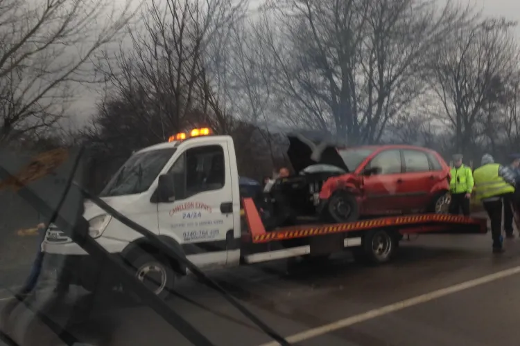 Accident în lanț în Florești, în zona Autotransilvania! Un vitezoman a spulberat cinci mașini