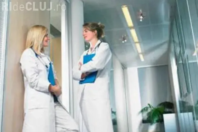 Prefectul Clujului susține că rezidenţii și-au primit bursele