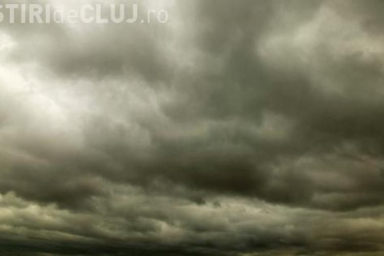 Cer înnorat și ploaie la Cluj. Vezi cum va fi vremea zilele următoare
