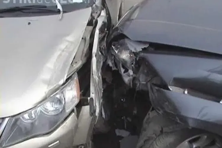 Accident pe strada Constantin Brâncuși! Traficul este blocat