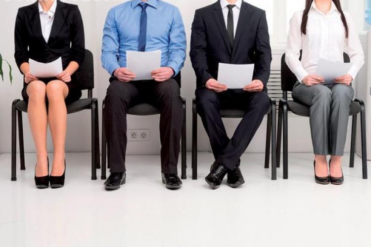 În România se MINTE în CV: nouă din zece candidaţi vor să păcălească angajatorul