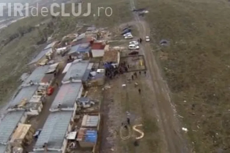 Colibele romilor de la Pata Rât, filmate cu o dronă de cei de la The Telegraph - VIDEO