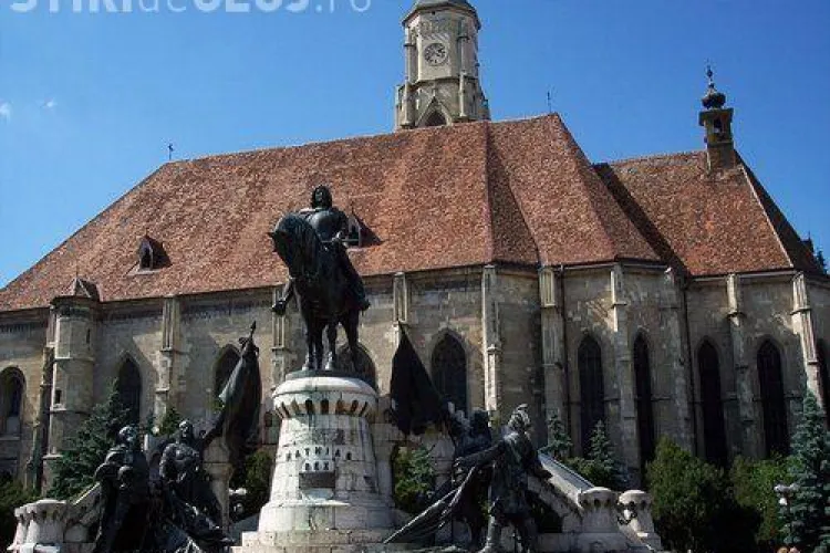 Noua Dreaptă cere o nouă statuie cu Avram Iancu, în fața celei cu Matei Corvin