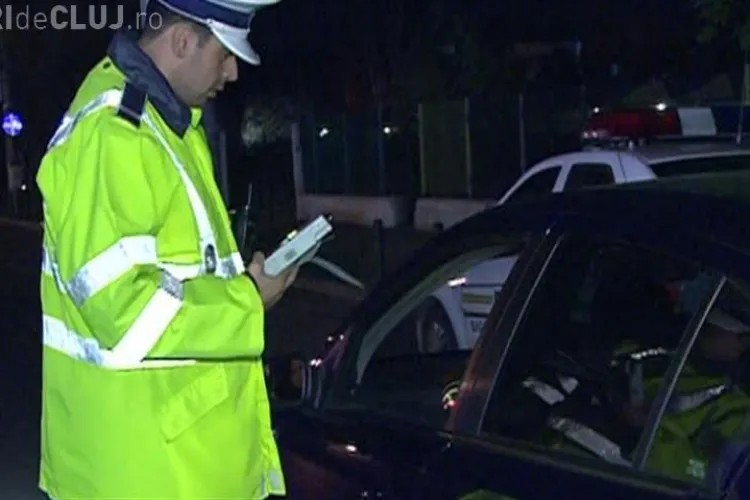 Spaima șoselelor! Un clujean a fost prins beat la volan, fără permis, conducând o mașină neînmatriculată