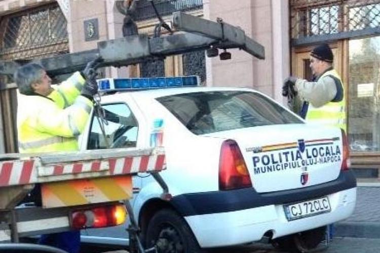 La Cluj se ridică și mașina Poliției Locale! Un șofer a exclamat: Felicitări! - FOTO