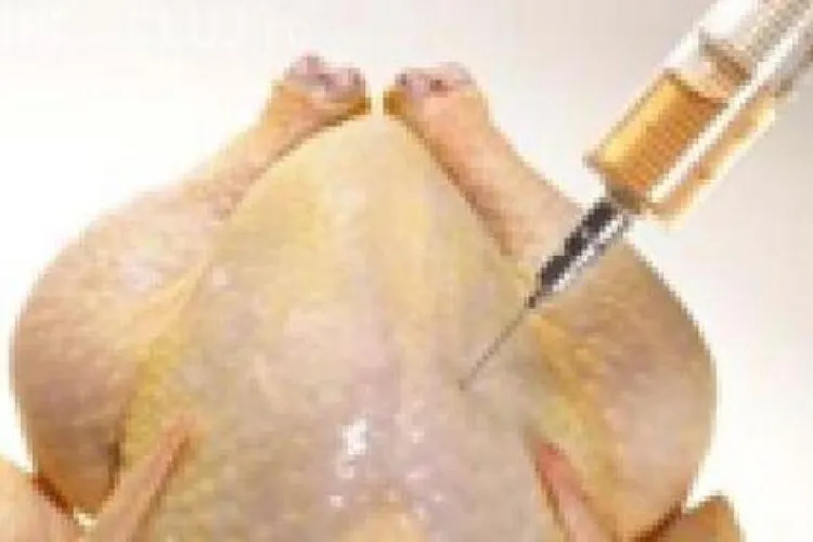 Michelangelo a livrat carne injectată la un spital din Cluj! Au uitat acele în carnea stricată!