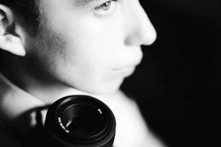 Bătaie în Janis Stuf. Un fotograf clujean a fost sugrumat și a fost salvat de clienți, nu de bodyguard