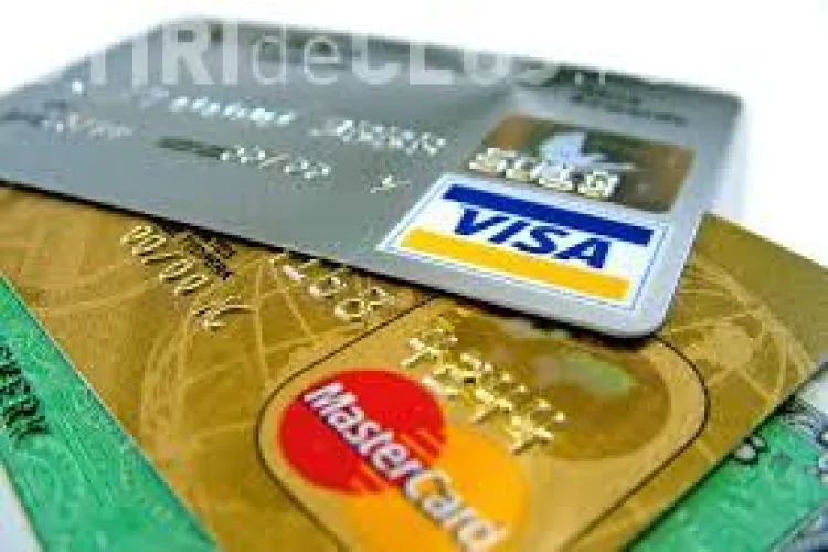 Visa şi MasterCard a blocat serviciile pentru clienţii băncilor ruseşti