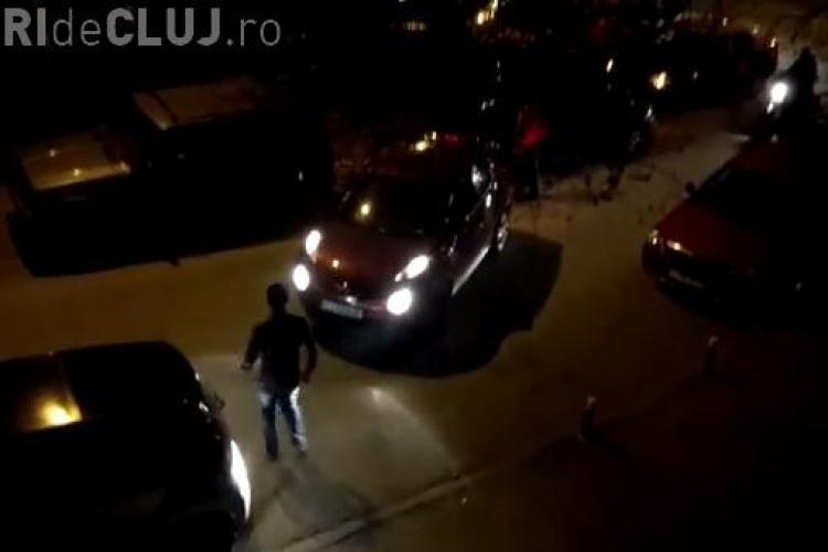 Cum să parchezi o mașină la Cluj... șoferiță fiind! / UPDATE: Care a fost adevărul situației! - VIDEO