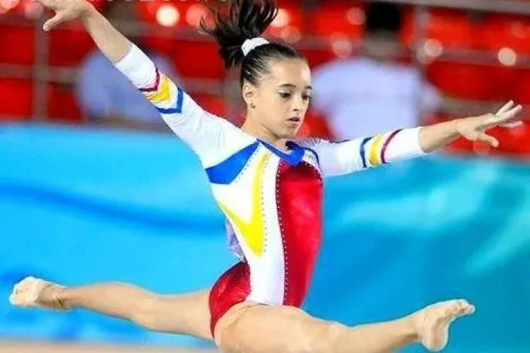 Larisa Iordache a luat medalia de aur la sărituri, la Cupa Mondială de la Doha