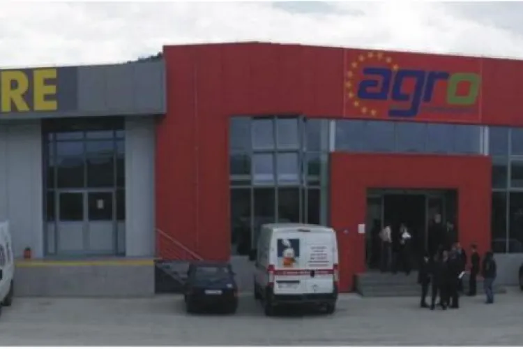 Piață de păsări, animale mici şi punct de sacrificare miei la Agro Transilvania