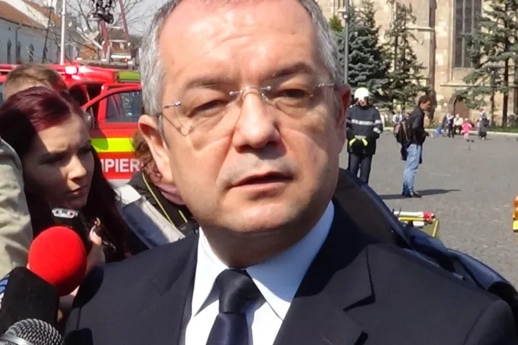 Emil Boc, la Ştiri de Cluj LIVE: apare o parcare subterană în centrul orașului - VEZI emisiunea - VIDEO