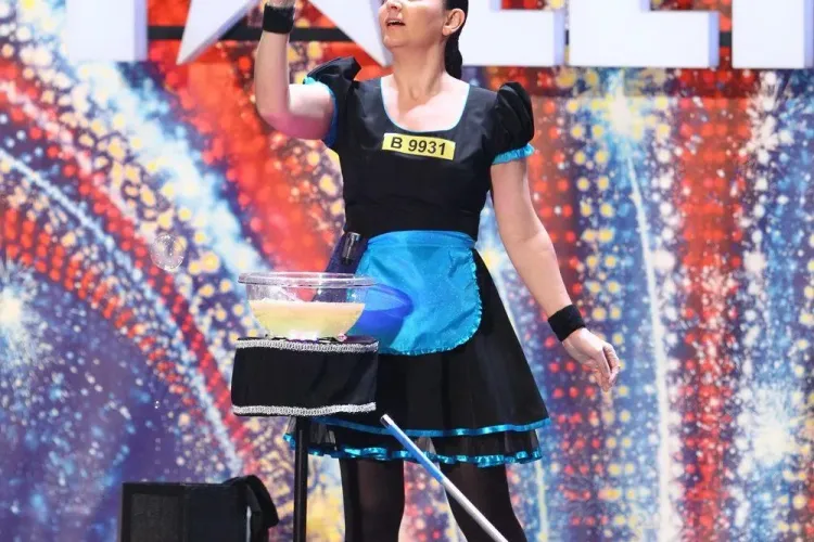 Moment INCREDIBIL la Românii au Talent. Magia cu bule de săpun care a vrăjit publicul VIDEO